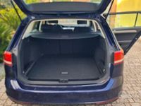 Usata VW Passat 120 CV (88 kW) 2018 Blu Station wagon