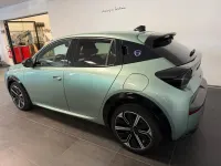 Usata Lancia Ypsilon 101 CV (74 kW) 2024 Verde Utilitaria
