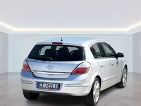 Usata Opel Astra 101 CV (74 kW) 2005 Grigio Berlina