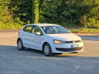 Usata VW Polo Comfortline 75 CV (55 kW) 2012 Bianco Utilitaria