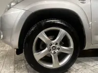 Usado Toyota RAV4 Luxury 177 CV (130 kW) 2009 Plateado SUV