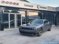 Usata Dodge Challenger 377 CV (277 kW) 2019 Grigio metallizzato Coupé