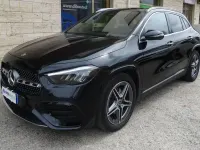 Usado Mercedes GLA200 AMG line 150 CV (110 kW) 2023 Negro SUV