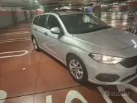 Usata Fiat Tipo 120 CV (88 kW) 2017 Grigio Station wagon