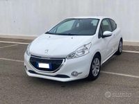 usata Peugeot 208 3p BENZINA