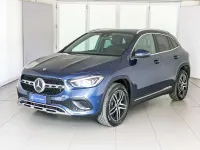 Usata Mercedes GLA180 136 CV (100 kW) 2022 Blu scuro SUV