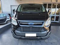 Usata Ford Tourneo Titanium 170 CV (125 kW) 2017 Nero Furgone