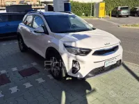 Usata Kia Stonic Urban 84 CV (61 kW) 2023 Bianco SUV