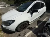 Usata Opel Mokka 140 CV (102 kW) 2015 Bianco SUV