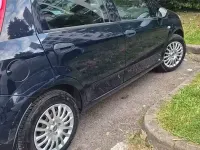 Usata Fiat Punto 69 CV (50 kW) 2016 Blu Utilitaria