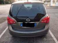 Usata Opel Meriva Cosmo 120 CV (88 kW) 2015 Grigio Monovolume