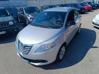 Usata Lancia Ypsilon Silver 69 CV (50 kW) 2012 Grigio Utilitaria