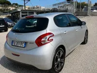 Usata Peugeot 208 Active 91 CV (66 kW) 2015 Grigio Utilitaria
