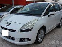 Usata Peugeot 5008 Active 120 CV (88 kW) 2012 Bianco Monovolume