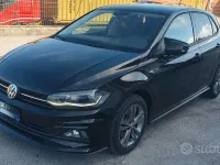 Usata VW Polo R-line 95 CV (69 kW) 2020 Nero Utilitaria