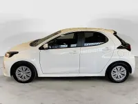 Usata Toyota Yaris Hybrid Business Edition 116 CV (85 kW) 2022 Bianco Utilitaria