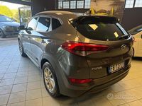 Occasion Hyundai Tucson Comfort 116 ch (85 kW) 2015 Gris SUV