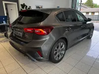 Usata Ford Focus ST-Line 125 CV (91 kW) 2025 Magnetic grey Berlina