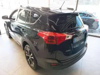 Second-hand Toyota RAV4 Lounge 124 CP (91 kW) 2015 Negru SUV