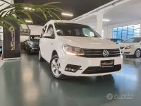 Usata VW Caddy Trendline 102 CV (75 kW) 2016 Bianco Monovolume