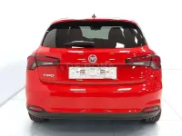 Usata Fiat Tipo 101 CV (74 kW) 2023 Rosso Berlina