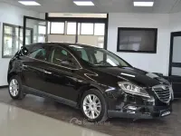 Usata Lancia Delta Gold 120 CV (88 kW) 2012 Nero Utilitaria