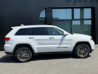 Usata Jeep Grand Cherokee Overland 250 CV (183 kW) 2017 Bianco SUV