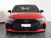Usata Audi RS3 Sportback Comfort 400 CV (294 kW) 2025 Rosso progressivo metallizzato Utilitaria