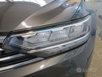 Usata VW Passat Business 150 CV (110 kW) 2023 Grigio Station wagon