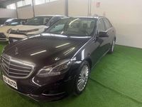 Usata Mercedes E200 Premium 136 CV (100 kW) 2015 Nero Berlina