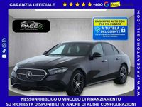 Usata Mercedes E220 Premium 197 CV (144 kW) 2024 Nero Berlina