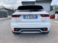 Usata Jaguar E-Pace R-Dynamic 150 CV (110 kW) 2019 Bianco SUV