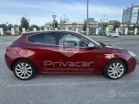 Usata Alfa Romeo Giulietta Exclusive 170 CV (125 kW) 2013 Rosso Utilitaria