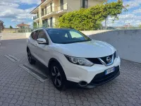 Usata Nissan Qashqai Acenta Premium 110 CV (80 kW) 2015 Bianco SUV