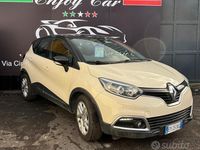 Usata Renault Captur 120 CV (88 kW) 2016 Beige SUV
