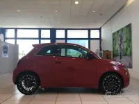 Nouvelle Fiat 500 Icon 70 ch (51 kW) 2026 Rouge Berline