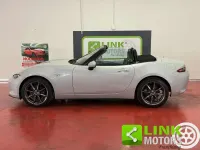 Usata Mazda MX5 Inclusive 184 CV (135 kW) 2019 Bianco Cabrio