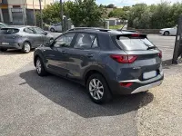 Begagnad Kia Stonic Urban 101 HK (74 kW) 2023 Grå SUV