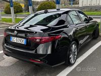 Begagnad Alfa Romeo Giulia Sprint 160 HK (117 kW) 2020 Svart Sedan