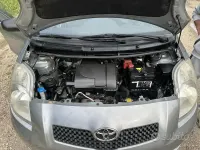 Usata Toyota Yaris 69 CV (50 kW) 2007 Grigio Utilitaria