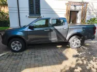 Usata Isuzu D-Max 163 CV (119 kW) 2023 Grigio Pick-up