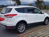 Usata Ford Kuga Titanium 150 CV (110 kW) 2016 Bianco SUV