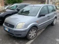 Usata Ford Fusion 68 CV (50 kW) 2005 Grigio Utilitaria