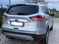 Usata Ford Kuga Titanium 150 CV (110 kW) 2016 Grigio SUV