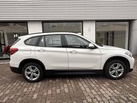 Usata BMW X1 150 CV (110 kW) 2019 Bianco / pastello SUV