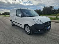 Usata Fiat Doblò 105 CV (77 kW) 2014 Bianco Monovolume