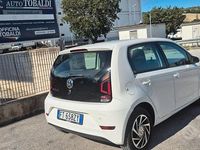 Usata VW up! Move 68 CV (50 kW) 2019 Bianco Utilitaria