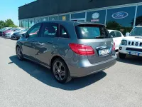 Usata Mercedes B180 Premium 109 CV (80 kW) 2014 Grigio Utilitaria