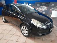 Usata Opel Corsa Edition 80 CV (58 kW) 2010 Nero Berlina