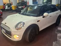 Usata Mini Cooper D Business 116 CV (85 kW) 2016 Beige Utilitaria